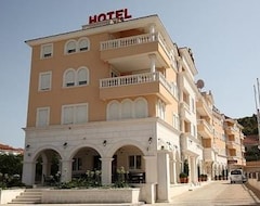 Hotel Trogir Palace (Trogir, Hırvatistan)