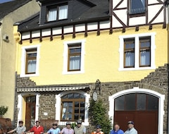 Toàn bộ căn nhà/căn hộ Ferienhaus Mosellage Pm 240 For 1 -13 Persons Upscale Amenities (Neef, Đức)
