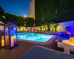 Khách sạn The Mosaic Beverly Hills (Beverly Hills, Hoa Kỳ)