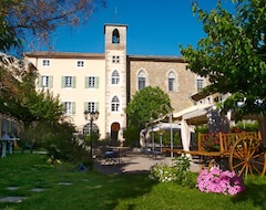 Khách sạn Le Carmel (Les Vans, Pháp)