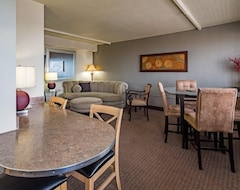 Inlet Tower Hotel & Suites Anchorage (Anchorage, USA)