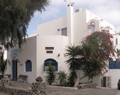 Khách sạn Hotel Kalma (Messaria, Hy Lạp)