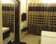 Otel SPOT ON 41223 Rose Lodge (Pune, Hindistan)