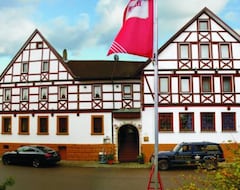 Hotelli Hotel Krone (Tauberrettersheim, Saksa)