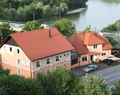 Otel Gostilna Budic (Čatež ob Savi, Slovenya)