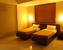 Khách sạn OYO 9989 Hotel Classic Executive (Pune, Ấn Độ)