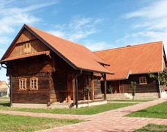 Nhà trọ Ekoetno Selo Strug (Novska, Croatia)