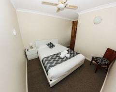 Narimba Lodge Motel (Port Macquarie, Úc)