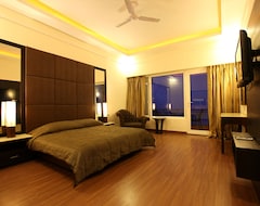 Hotel Grand View (Manali, India)