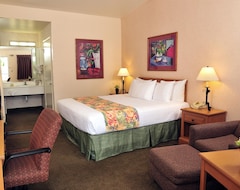 Otel Lamplighter Inn & Suites at SDSU (San Diego, ABD)
