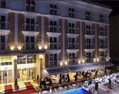 Hotel Hymeti'S Palace (Pogradec, Albania)