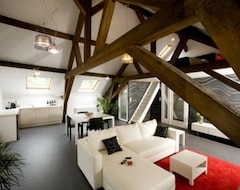 Entire House / Apartment Kookpuntloft (Hasselt, Belgium)
