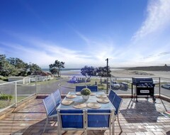 Koko talo/asunto The Rotunda @ Gerroa - Pet Friendly Beachfront (Gerroa, Australia)