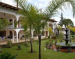 Hotel El Rebozo (Valle de Bravo, Mexico)