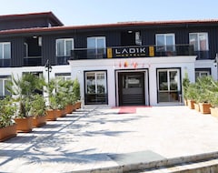 Ladik Hotel (Denizli, Turkey)