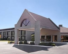 Otel Clarion Pointe Near University (Rock Hill, ABD)