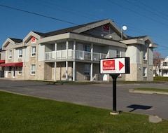 Hotel Econo Lodge Cabano (Cabano, Canada)