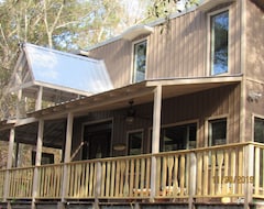 Entire House / Apartment Cabin On The Canoochee River In Claxton, Ga (Claxton, USA)
