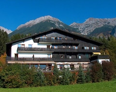 Khách sạn Canisiusbrünnl (Rum, Áo)