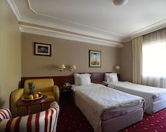 Hotel President Kovilovo (Belgrade, Serbia)