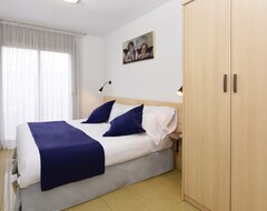 Hotel Apartaments Neptuno - Inh 37991 (Calella, Spanien)
