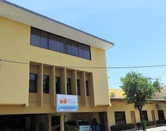 Otel Cabinas Midey (Puntarenas, Kosta Rika)