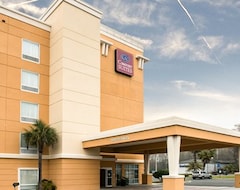 Khách sạn Comfort Suites (Lake City, Hoa Kỳ)