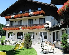 Hotel Landgasthof Jägerwirt (Fuschl am See, Austria)