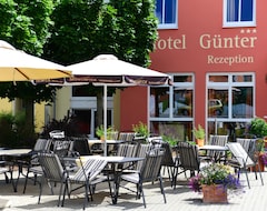 Khách sạn Hotel Günter (Lenting, Đức)