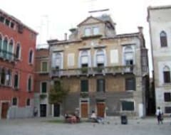 Hotel Palazzo Soderini (Venice, Italy)