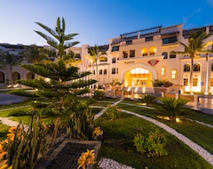 Khách sạn Fanar Hotel and Residences (Salalah, Oman)