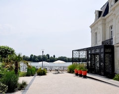 Khách sạn Les 3 Lieux (Angers, Pháp)