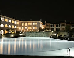 Otel Manerba Del Garda Resort (Moniga del Garda, İtalya)