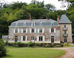 Toàn bộ căn nhà/căn hộ La Tour Du Chambon (Brignac-la-Plaine, Pháp)