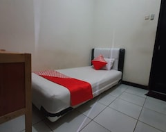 Hotel Oyo 3829 Ratu Residence (Samarinda, Indonesien)