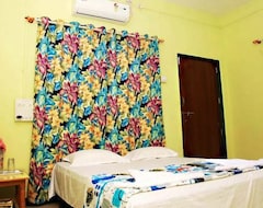 Hotel Nirmitee Nyahari Niwas (Tarkarli, India)