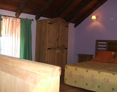 Casa rural Home2Book Charming Rustic House El Pinar & Wifi (Taibique, İspanya)