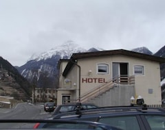 Hotel Posta (Ramosch, Švicarska)