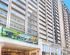 Hotel Harbour Plaza 8 Degrees (Hong Kong, Hong Kong)