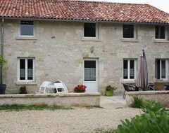 Toàn bộ căn nhà/căn hộ Very Nice Gîte For 10 People 8 Mins From Futuroscope (Vendeuvre-du-Poitou, Pháp)