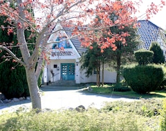 Nhà trọ Landhaus Teichgraf (Wolgast, Đức)