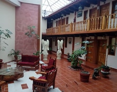 Khách sạn Capital O Hospedaje Los Angeles (San Cristobal de las Casas, Mexico)