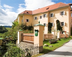 Otel Pichlschloss (Mariahof, Avusturya)