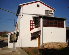 Cijela kuća/apartman Mazić (Preko, Hrvatska)