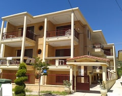 Aparthotel House Sartios (Sarti, Grčka)
