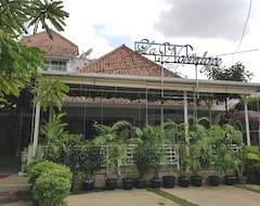 Otel La Nostalgie Boutique Guest House (Bandung, Endonezya)