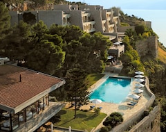 Nafplia Palace Hotel & Villas (Nafplio, Greece)