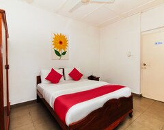 Hotelli OYO 228 Sea View Hotel (Colombo, Sri Lanka)