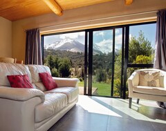 Cijela kuća/apartman Comfortable Luxury Eco Lodge With Private Outdoor Hot Tub And Amazing Views. (Oxford, Novi Zeland)