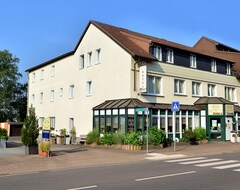 Khách sạn Hotel Maurer (Saarwellingen, Đức)